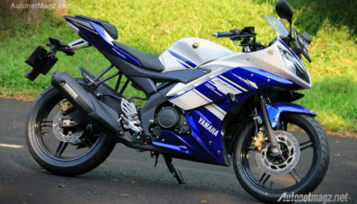 Test Ride Yamaha R15 Indonesia by AutonetMagz [with Video]