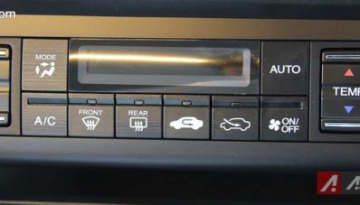 Honda Civic Facelift 2014 Diluncurkan di IIMS 2014