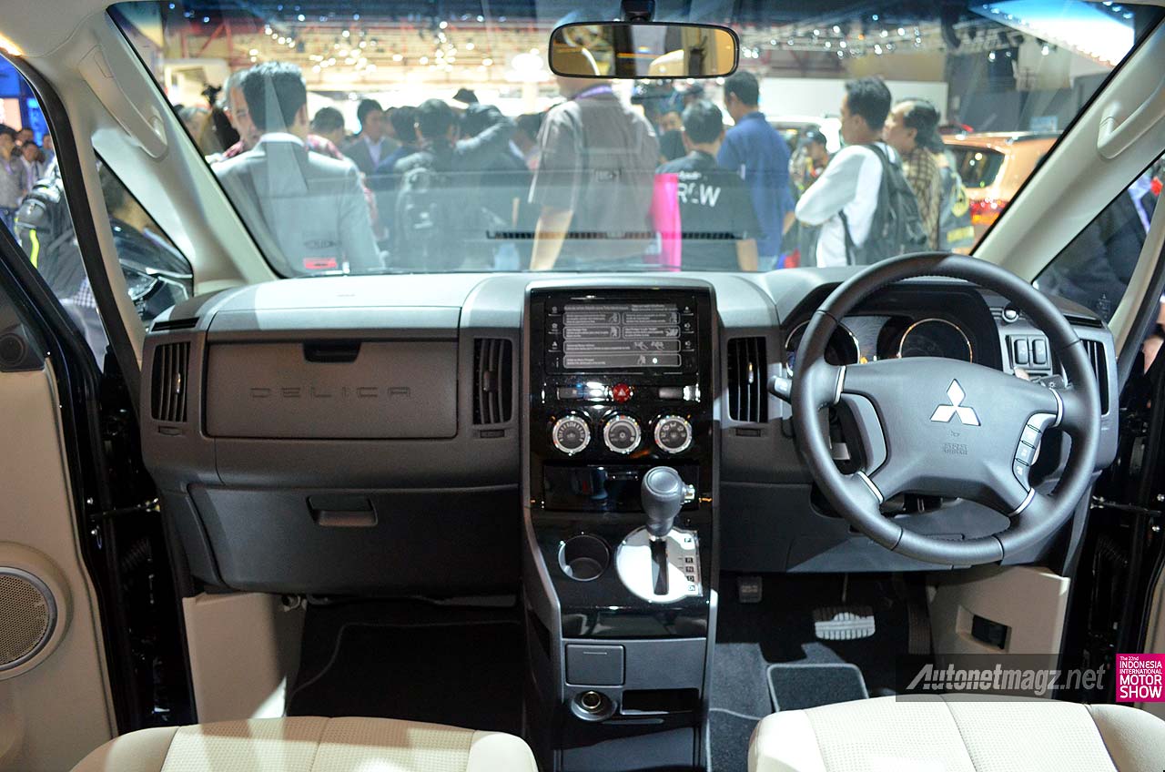 IIMS 2014, Interior Mitsubishi Delica: [Exclusive] First Impression Review Mitsubishi Delica 2014 Indonesia [with Video]