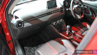[Exclusive] First Impression Review Mazda 2 SkyActiv 2015 Indonesia [with Video]