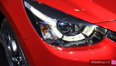 [Exclusive] First Impression Review Mazda 2 SkyActiv 2015 Indonesia [with Video]