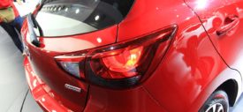Lampu depan projector headlight Mazda 2 baru 2014 SkyActiv