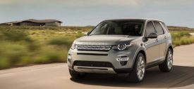 Land Rover Discovery Sport Grille