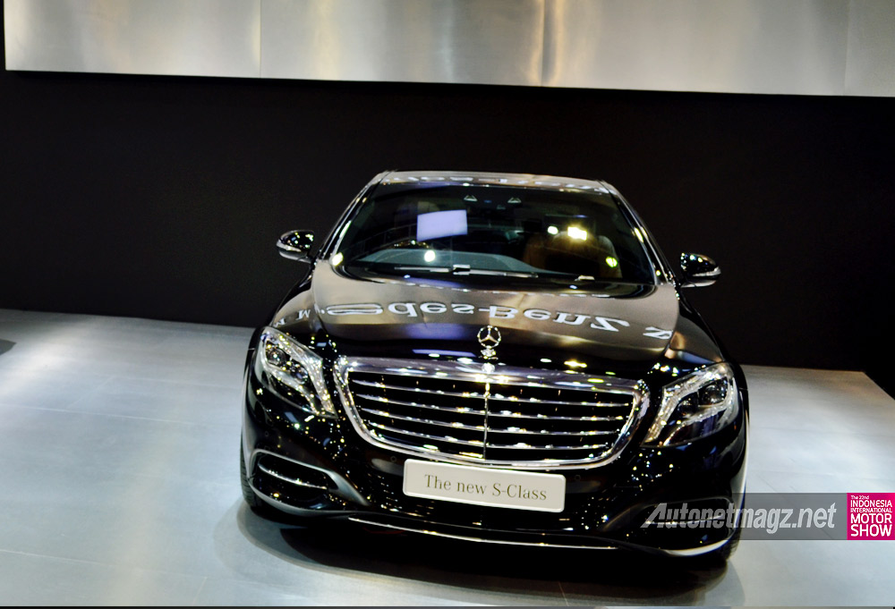 Berita, Mercedes-Benz-S-400-Executive: Mercedes-Benz Indonesia Luncurkan 5 Mobil Sekaligus di IIMS 2014