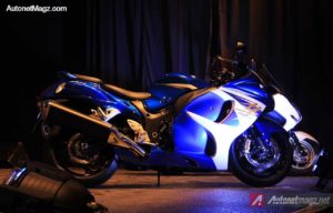 Suzuki Hayabusa Tantang Kawasaki Ninja H2 Adu Drag Race, Siapa Lebih Kencang? Suzuki Hayabusa Tantang Kawasaki Ninja H2 Adu Drag Race, Siapa Lebih Kencang?