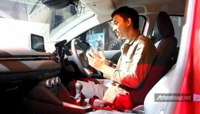 [Exclusive] First Impression Review Mazda 2 SkyActiv 2015 Indonesia [with Video]