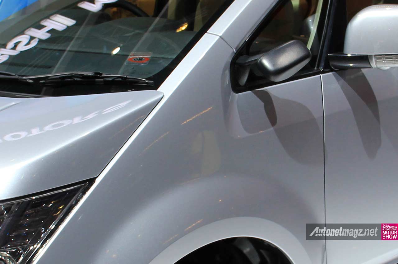 IIMS 2014, Spion-tanduk-Mitsubishi-Del: [Exclusive] First Impression Review Mitsubishi Delica 2014 Indonesia [with Video]