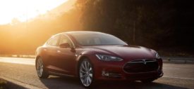 Tesla Model S mobil paling aman jarang dicuri