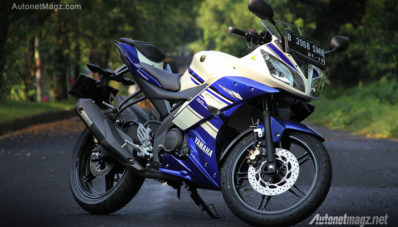 Test Ride Yamaha R15 Indonesia by AutonetMagz [with Video]