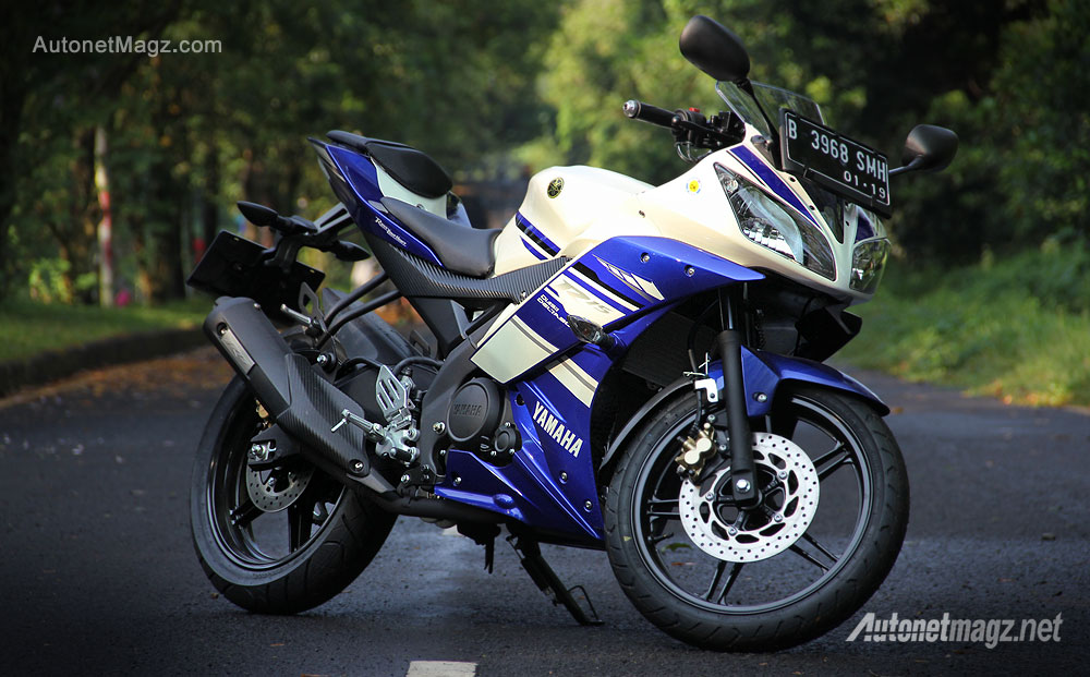 Review, Ulasan mendalam Yamaha YZF R15 review oleh AutonetMagz: Test Ride Yamaha R15 Indonesia by AutonetMagz [with Video]