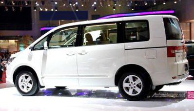 [Exclusive] First Impression Review Mitsubishi Delica 2014 Indonesia [with Video]