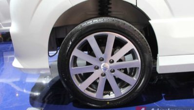 Suzuki APV Luxury 2014 v.2 Hadir di IIMS 2014 Suzuki APV Luxury 2014 v.2 Hadir di IIMS 2014