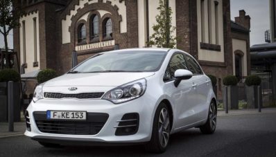 KIA Rio Facelift 2015 Akan Hadir di Paris Motorshow KIA Rio Facelift 2015 Akan Hadir di Paris Motorshow