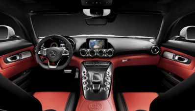 Mercedes-Benz AMG GT Hadir Menebar Ancaman