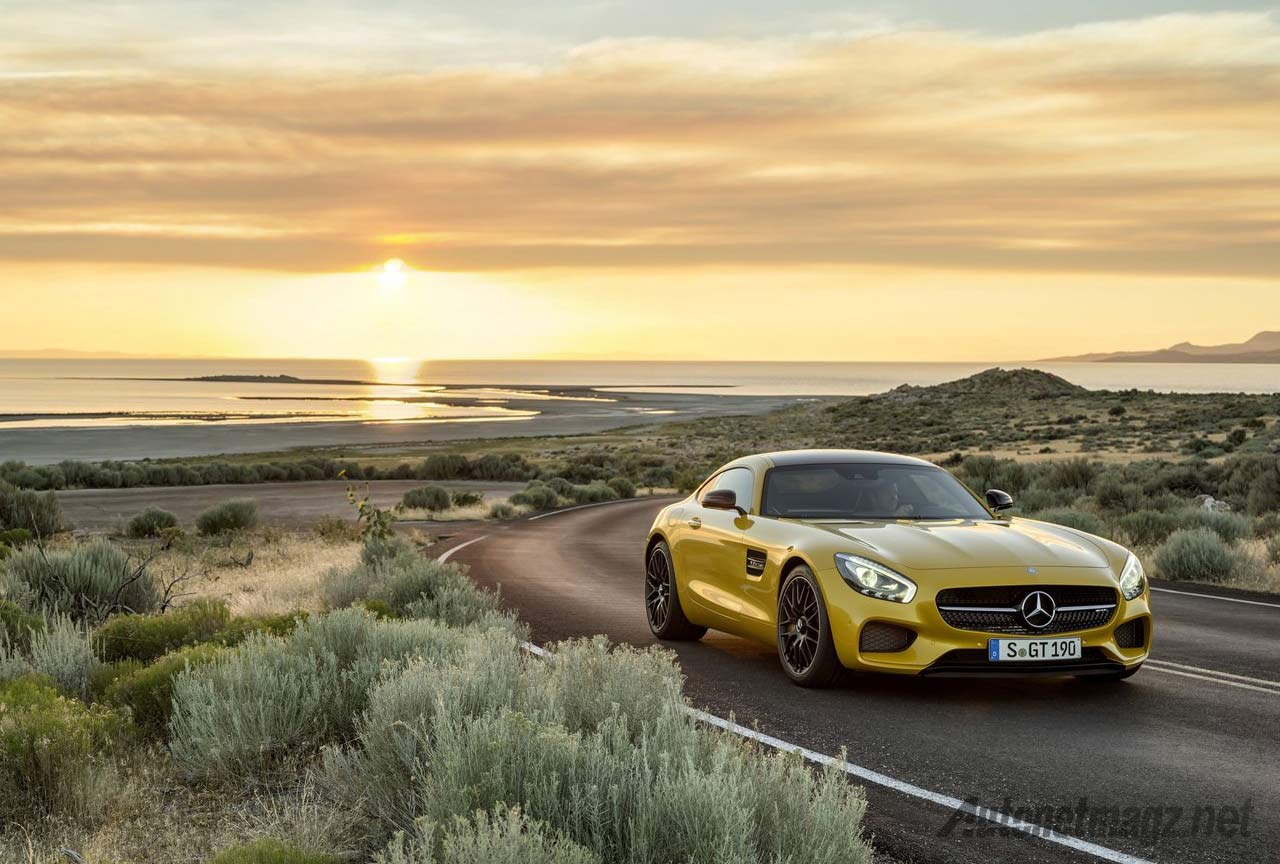 Berita, Wallpaper Mercedes Benz AMG GT Kuning Depan: Mercedes-Benz AMG GT Hadir Menebar Ancaman