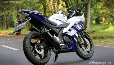 Test Ride Yamaha R15 Indonesia by AutonetMagz [with Video]