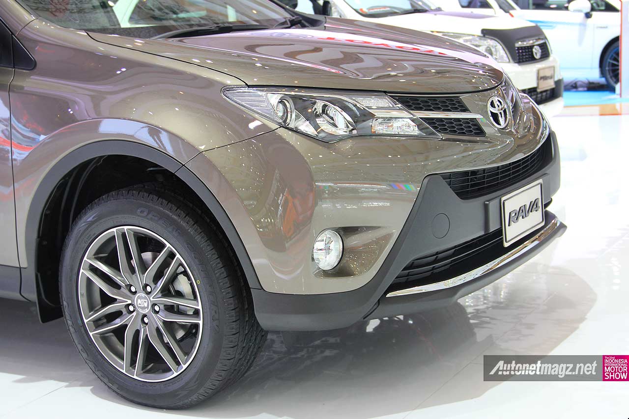 IIMS 2014, 2015 Toyota RAV4 Indonesia: Wow, Toyota Rav4 Akan Dijual Lebih Dari 500 Juta Rupiah?