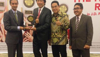 Mitsubishi Raih Penghargaan Kepuasan Konsumen Yang Ketiga Kalinya Mitsubishi Raih Penghargaan Kepuasan Konsumen Yang Ketiga Kalinya