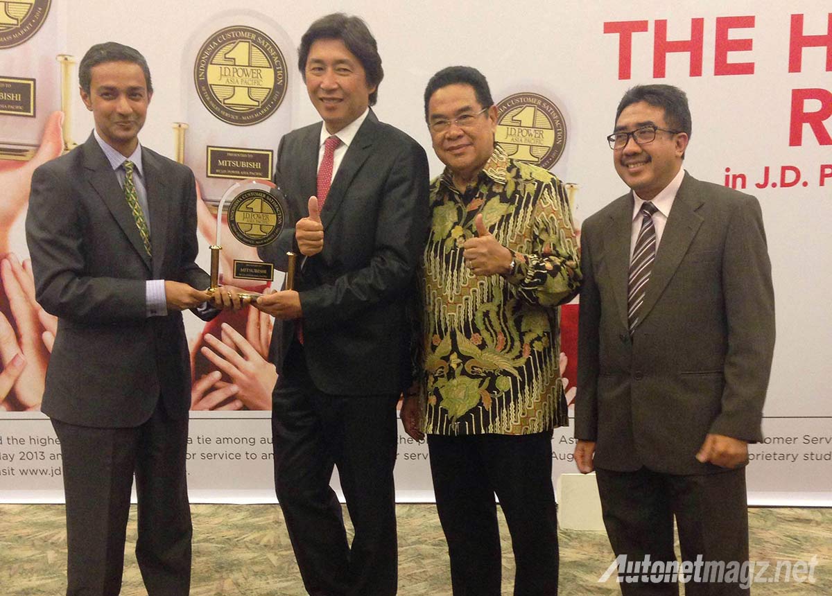 Berita, Award-CSI-KTB-Mitsubishi-Indonesia: Mitsubishi Raih Penghargaan Kepuasan Konsumen Yang Ketiga Kalinya