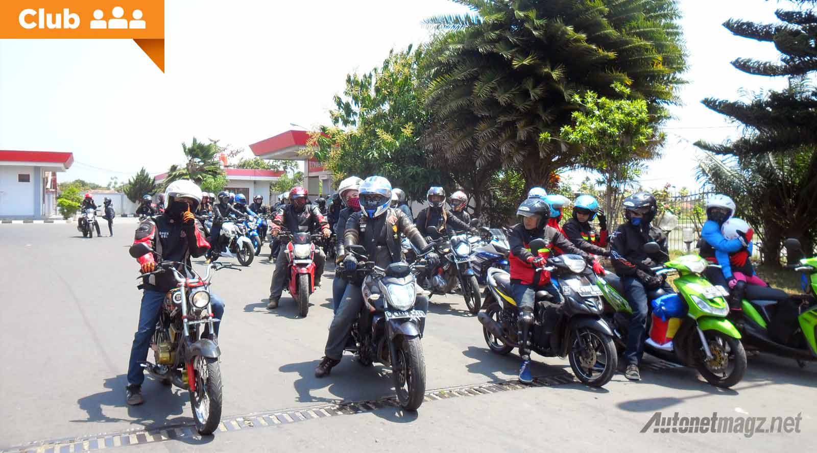 Klub dan Komunitas, Cover-TourGab-YRFI-Bandung: Touring Gabungan YRFI Bandung, Beramai-Ramai Nikmati Pantai