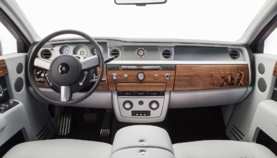 Rolls-Royce Phantom Metropolitan Collection Hanya Dibuat 20 Unit!