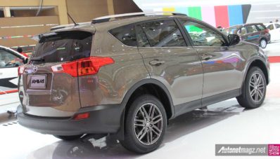 Wow, Toyota Rav4 Akan Dijual Lebih Dari 500 Juta Rupiah? Wow, Toyota Rav4 Akan Dijual Lebih Dari 500 Juta Rupiah?