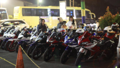 Yamaha R15 Bandung Sosialisasikan Safety Riding di Auto Festival Bandung
