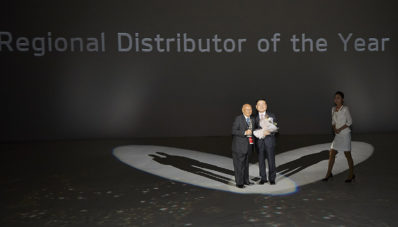 KIA Indonesia Kembali Sabet Penghargaan Regional Distrubutor of The Year KIA Indonesia Kembali Sabet Penghargaan Regional Distrubutor of The Year