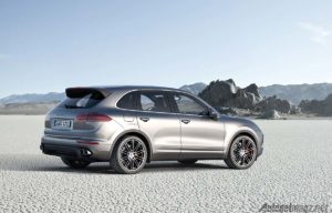 Porsche Perkenalkan Cayenne S E-Hybrid, Lebih Irit Dari LCGC! Porsche Perkenalkan Cayenne S E-Hybrid, Lebih Irit Dari LCGC!