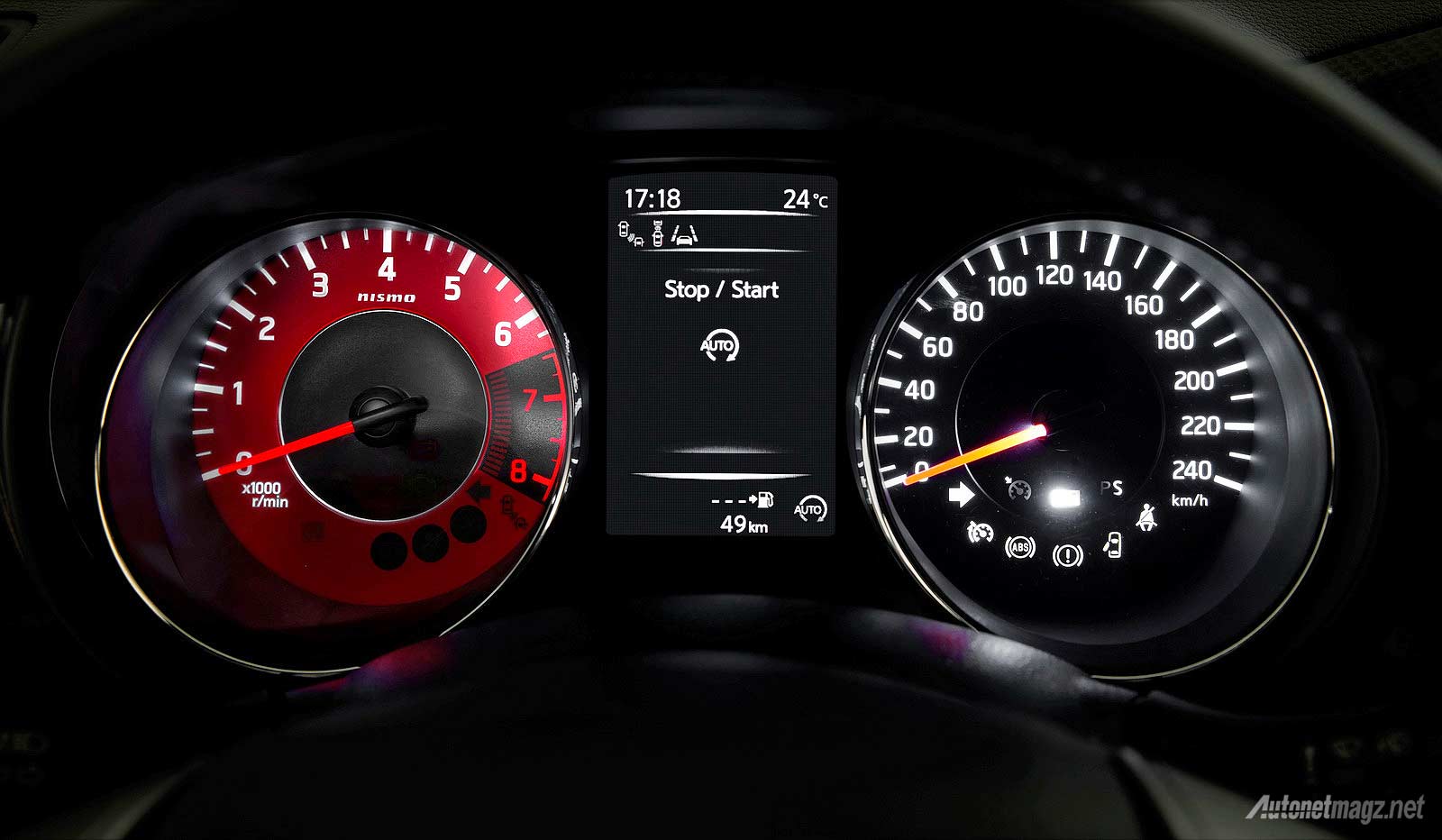 Mobil Konsep, Speedometer model sport Nissan Pulsar Nismo: Nissan Pulsar Nismo Konsep Hadir di Paris Motor Show 2014