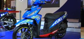 Motor Suzuki Address dengan striping ala MotoGP Suzuki