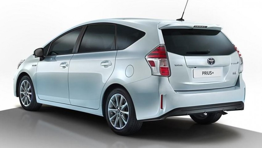 International, Toyota Prius Plus Facelift 2015: Toyota Prius V Facelift 2015 Kini Memiliki Desain Keen Look!