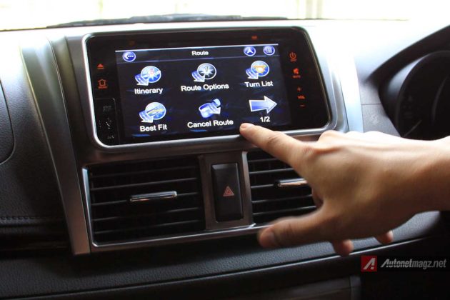 Audio touchscreen Toyota Yaris tipe tertinggi termahal