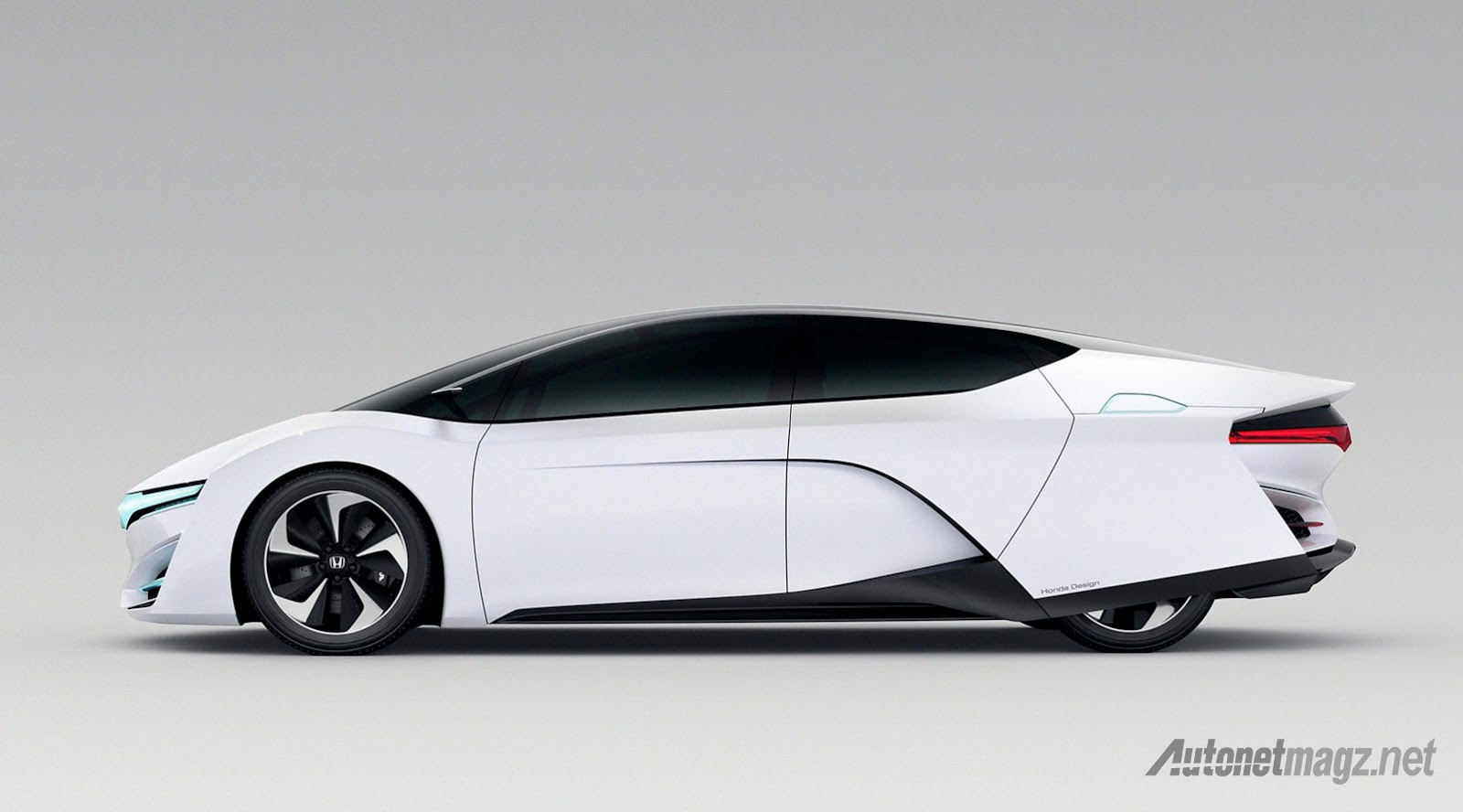 Berita, Honda-FCEV-Hidrogen: Honda FCEV Akan Teruskan Peran FCX Sebagai Mobil Hidrogen