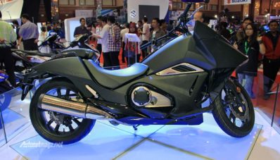 Berminat Beli Moge CBU Honda, Tunggu April 2015 Berminat Beli Moge CBU Honda, Tunggu April 2015