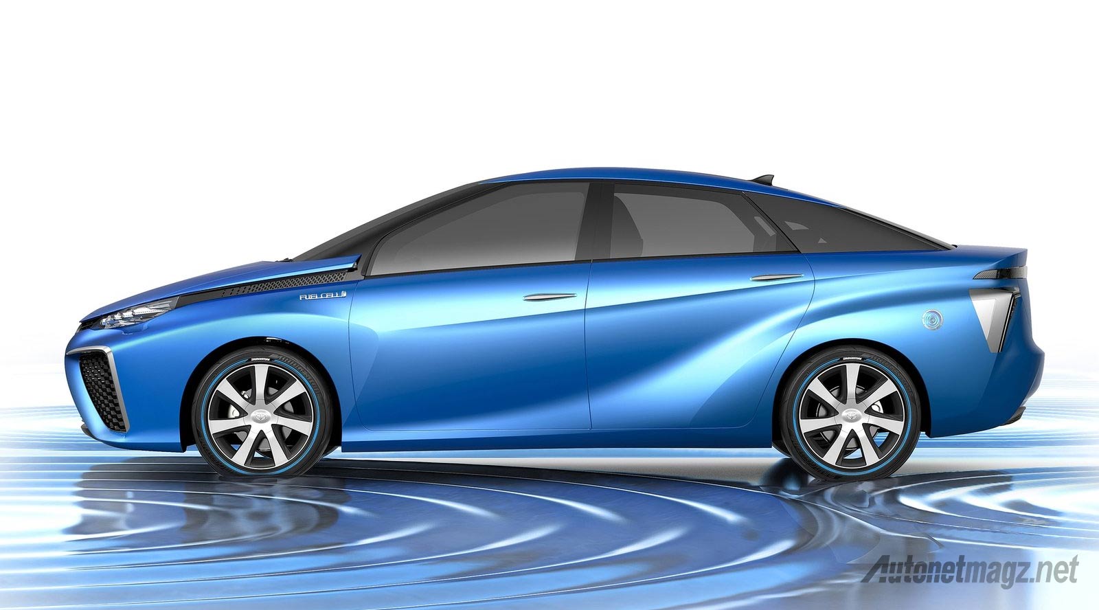 Berita, Toyota-FCV-Concept: Toyota Mirai Siap Jadi Mobil Hidrogen Masa Depan