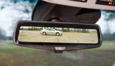 Cadillac Akan Ganti Kaca Spion Mundur Dengan Kamera Live Streaming Cadillac Akan Ganti Kaca Spion Mundur Dengan Kamera Live Streaming