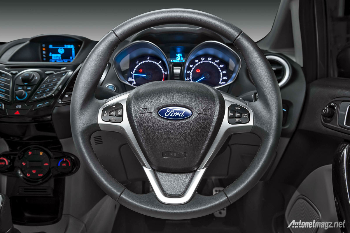 Dashboard New Ford Fiesta Baru