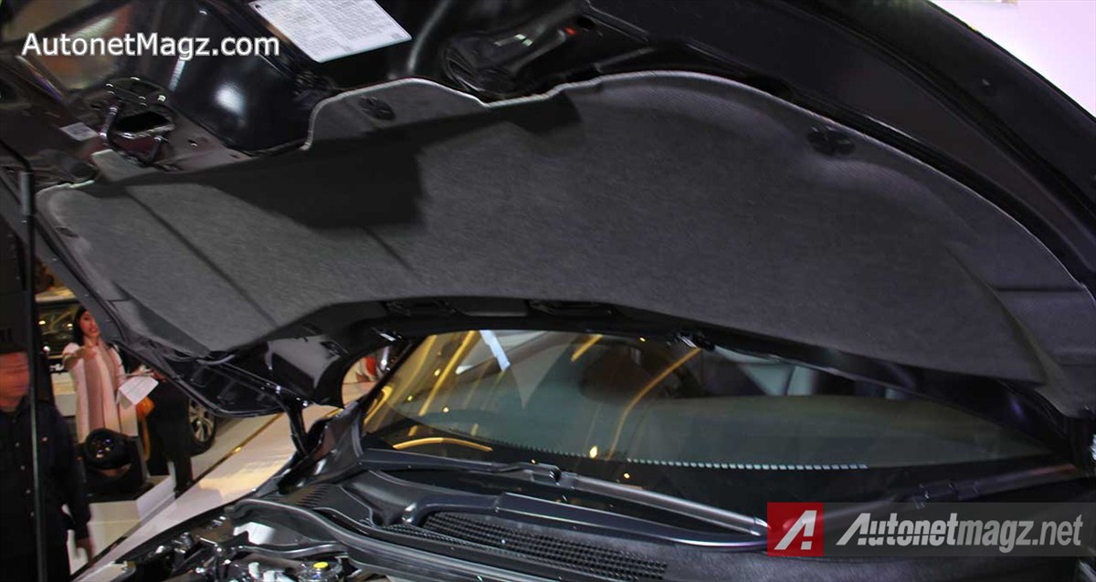 Honda, Engine-Cover-Honda-HRV-Prestige: First Impression Review Honda HR-V Prestige by AutonetMagz
