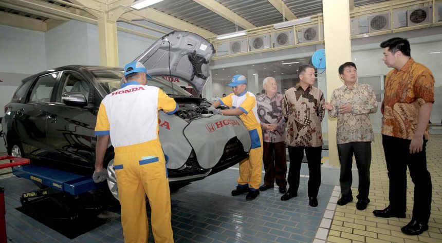 Dealer Honda Mitra Jatiasih Kini Siap Layani Warga Bekasi Dealer Honda Mitra Jatiasih Kini Siap Layani Warga Bekasi