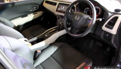 First Impression Review Honda HR-V Prestige by AutonetMagz First Impression Review Honda HR-V Prestige by AutonetMagz