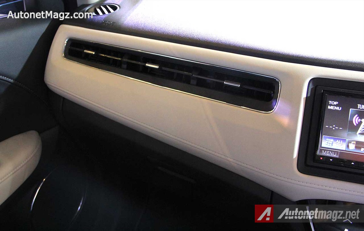 Honda, Honda-HR-V-Trim-Dashboard: First Impression Review Honda HR-V Prestige by AutonetMagz