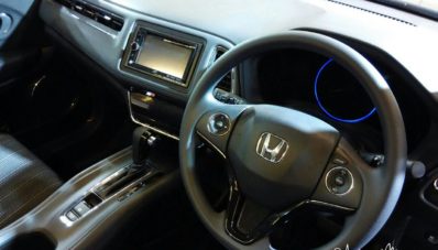 Harga Resmi Honda HR-V Sudah Diumumkan, Mulai 243 Juta! Harga Resmi Honda HR-V Sudah Diumumkan, Mulai 243 Juta!