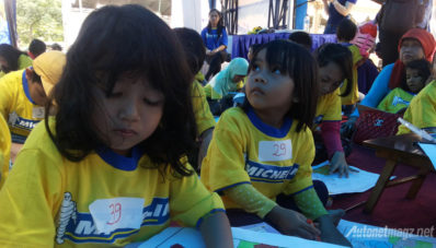 Michelin Ajarkan Keamanan Berkendara untuk Anak-Anak di Jambore Peugeot Nasional 2014 Michelin Ajarkan Keamanan Berkendara untuk Anak-Anak di Jambore Peugeot Nasional 2014
