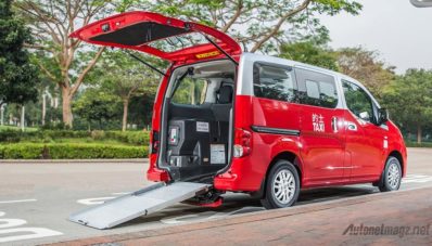 Nissan Evalia Jadi Taksi Khusus Kaum Difabel di Hong Kong Nissan Evalia Jadi Taksi Khusus Kaum Difabel di Hong Kong