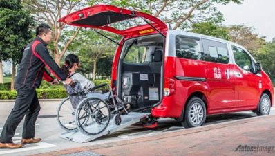 Nissan Evalia Jadi Taksi Khusus Kaum Difabel di Hong Kong Nissan Evalia Jadi Taksi Khusus Kaum Difabel di Hong Kong