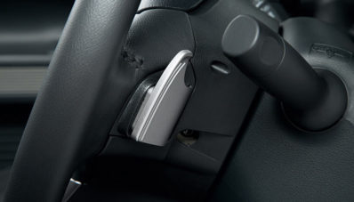 Honda Tampilkan N-Box Slash, Kei Car Bergaya Retro Luar Dalam Honda Tampilkan N-Box Slash, Kei Car Bergaya Retro Luar Dalam