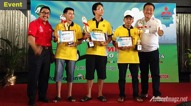 Pemenang lomba adu irit BBM Mitsubishi Mirage Eco Fun Drive II Palembang