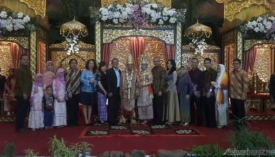 KOI Tutup Tahun 2014 dengan 2 Kegiatan Sekaligus KOI Tutup Tahun 2014 dengan 2 Kegiatan Sekaligus