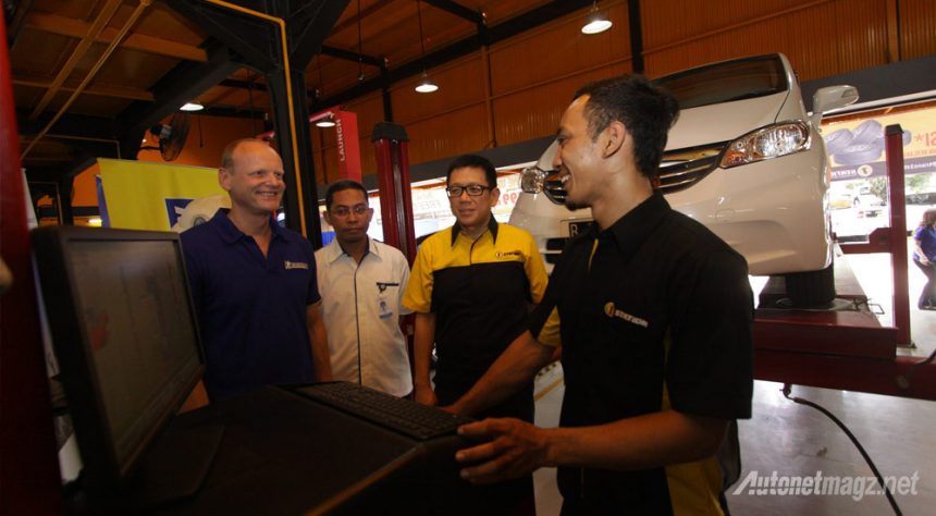 Michelin Hadirkan Teknisi Ban Bersertifikasi Pertama di Dunia Michelin Hadirkan Teknisi Ban Bersertifikasi Pertama di Dunia